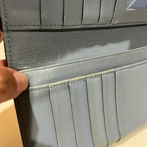 MCM Long Bifold Wallet - Picture 15 of 16